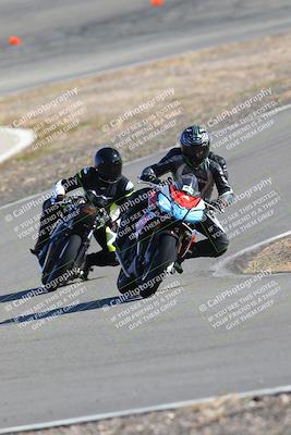 media/Feb-05-2023-Classic Track Day (Sun) [[c35aca4a42]]/Group 2/session 4 turn 4/